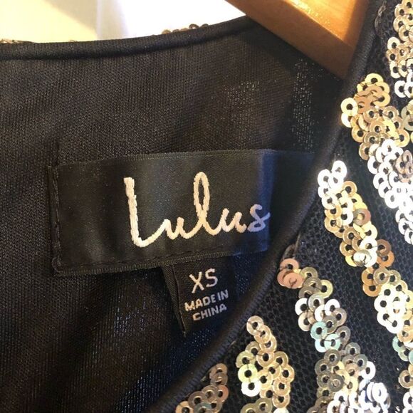 Gold sequin fitted dress  - Picture 7 of 10